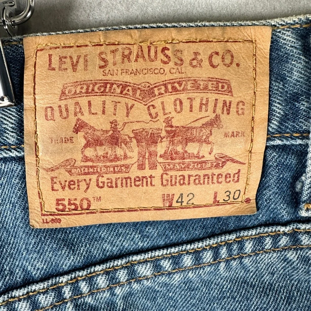 VTG Levi Strauss 550 Jeans Men W42 L30 Relaxed Medium Blue Denim GUC